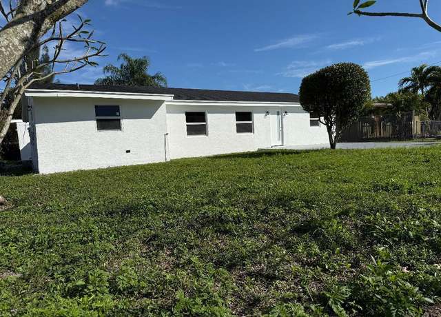 Property at 1636 Erie Ter, West Palm Beach, FL 33406, 4 beds, 2 baths