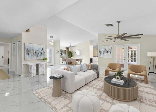 Property at 9085 Talway Cir, Boynton Beach, FL 33472, 4 beds, 3 baths