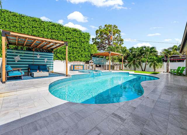 Property at 14283 Joan Dr, Palm Beach Gardens, FL 33410, 3 beds, 2 baths