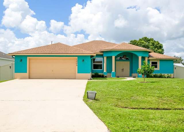 Property at 1002 SW Fisherman Ave, Port Saint Lucie, FL 34953, 3 beds, 2 baths