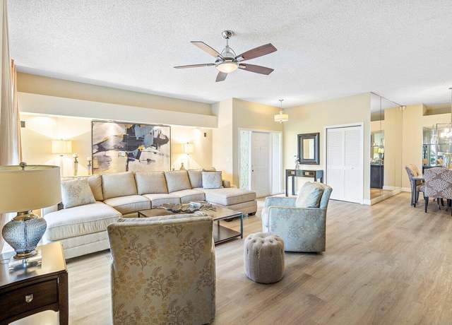 Property at 5070 Lake Catalina Dr Unit C, Boca Raton, FL 33496, 3 beds, 2 baths