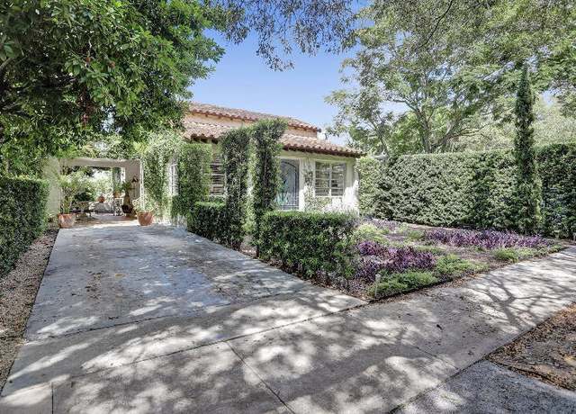 Property at 1107 Alhambra Cir, Coral Gables, FL 33134, 6 beds, 3 baths