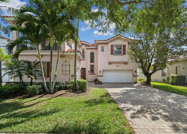 Property at 694 Cresta Cir, West Palm Beach, FL 33413, 6 beds, 5.5 baths