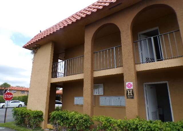 Property at 2041 Woolbright Rd Unit H202, Boynton Beach, FL 33426, 2 beds, 2 baths