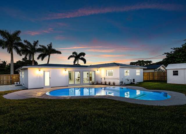 Property at 641 NW 15th Ave, Boca Raton, FL 33486, 4 beds, 2 baths