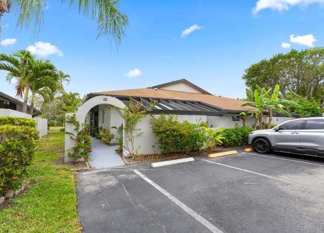 Property at 13801 Royal Palm Ct Unit A, Delray Beach, FL 33484, 2 beds, 2 baths