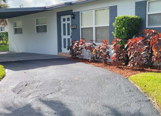 Property at 1615 W 31st St, Riviera Beach, FL 33404, 4 beds, 2 baths