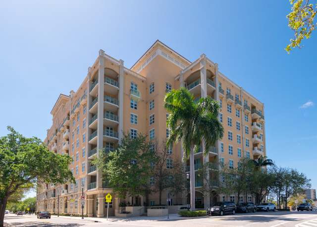 Property at 403 S Sapodilla Ave #811, West Palm Beach, FL 33401, 2 beds, 2 baths