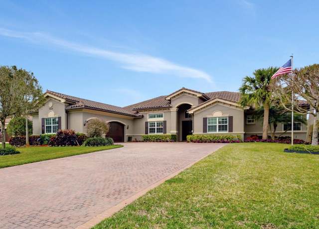 Property at 7715 Maywood Crest Dr, Palm Beach Gardens, FL 33412, 4 beds, 4.5 baths