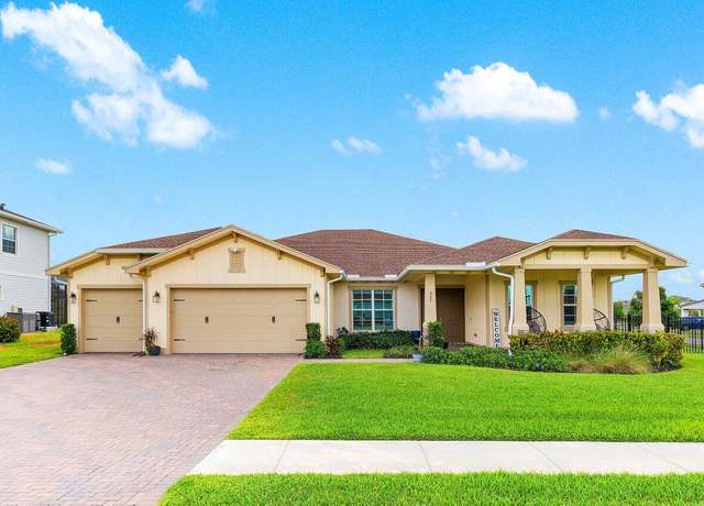 Property at 962 Castaway Ct, Loxahatchee, FL 33470, 4 beds, 3.5 baths