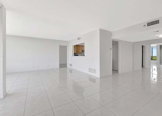 Property at 7802 Lakeside Blvd #783, Boca Raton, FL 33434, 2 beds, 2 baths