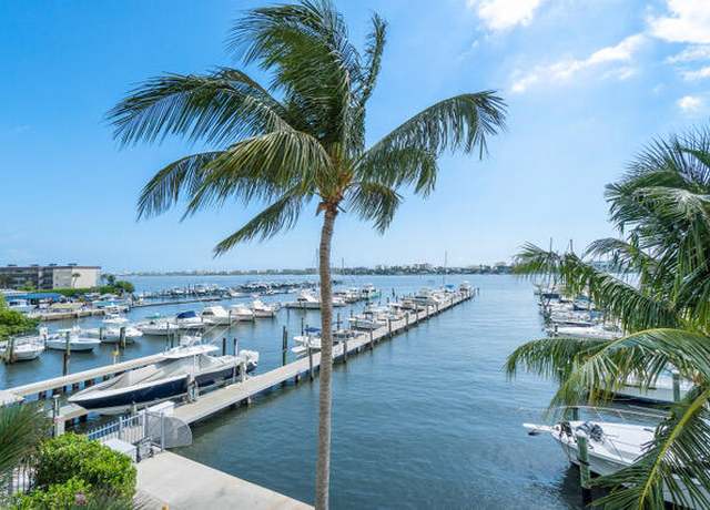 Property at 806 E Windward Way #212, Lantana, FL 33462, 3 beds, 2 baths