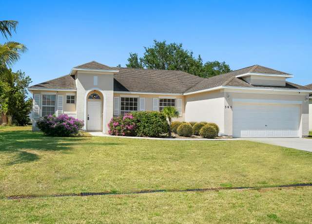 Property at 565 SW Feldman Ave N, Port Saint Lucie, FL 34953, 4 beds, 2 baths