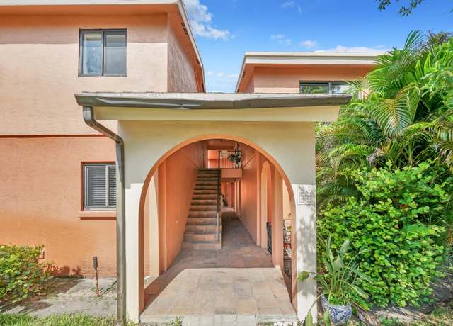 Property at 50 SE 12th St #1320, Boca Raton, FL 33432, 2 beds, 1 bath