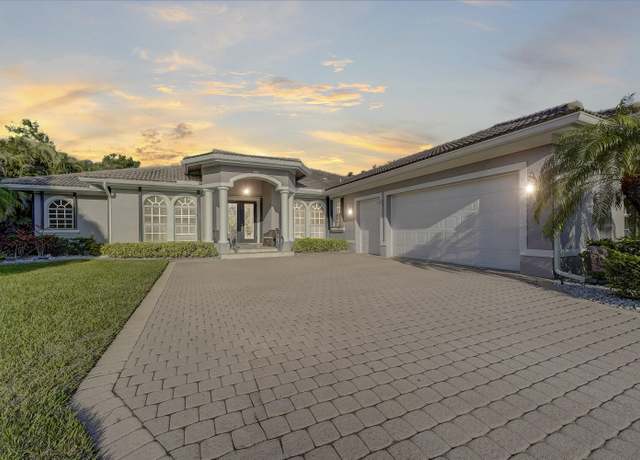Property at 9402 Pinebark Ct, Fort Pierce, FL 34951, 3 beds, 3 baths