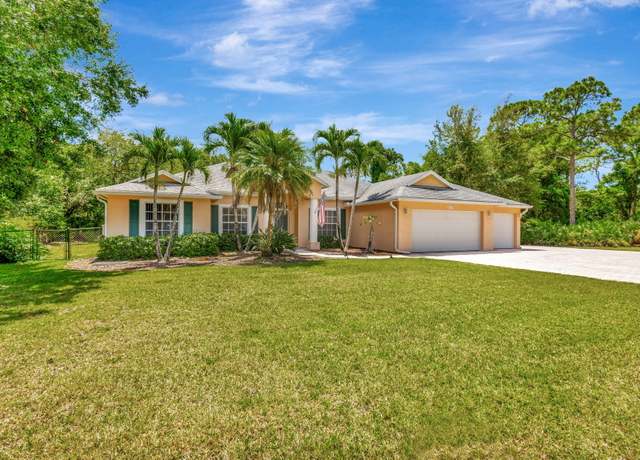 Property at 5417 Stately Oaks St, Fort Pierce, FL 34981, 4 beds, 3 baths