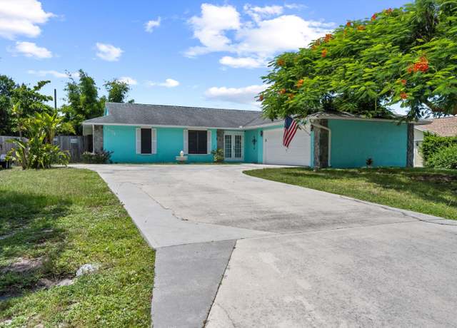 Property at 1574 SE Clearbrook St, Port Saint Lucie, FL 34983, 4 beds, 2 baths