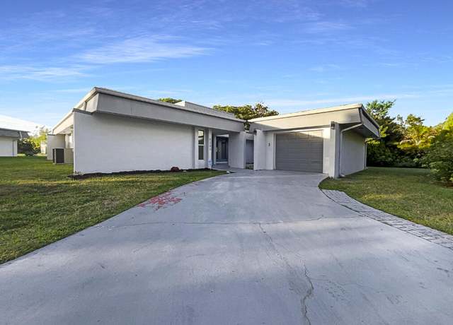 Property at 5305 W Palm Cir, Tamarac, FL 33319, 3 beds, 2 baths
