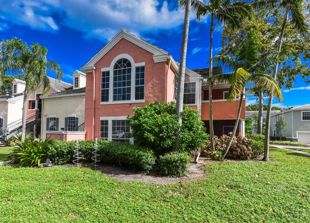 Property at 1345 Crystal G Way Unit G, Delray Beach, FL 33444, 2 beds, 2 baths
