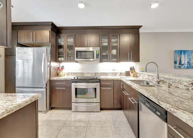 Property at 701 Avenue L Ave Unit 106-A, Delray Beach, FL 33483, 2 beds, 2 baths
