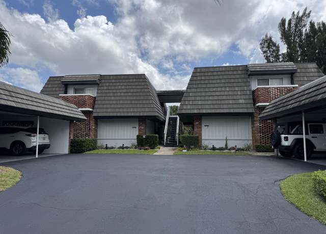 Property at 404 Pine Tree Ct #6, Atlantis, FL 33462, 2 beds, 2 baths