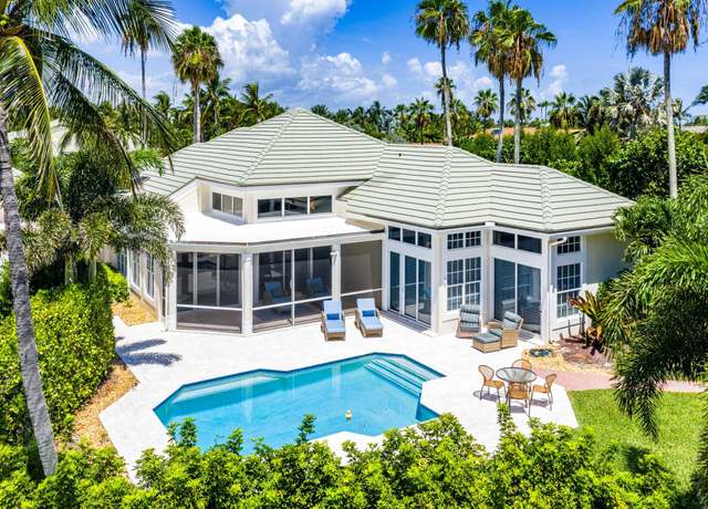 Property at 7000 SE Lakeview Ter, Stuart, FL 34996, 3 beds, 4.5 baths