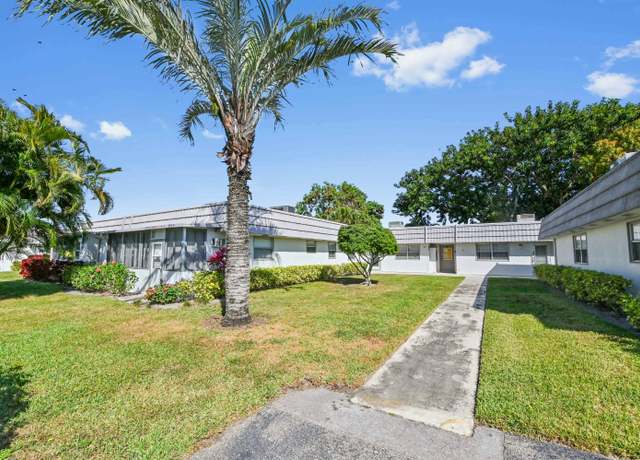 Property at 13 Valencia A, Delray Beach, FL 33446, 2 beds, 2 baths