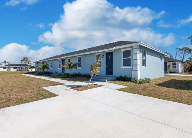 Property at 248 Rotonda Blvd W, Rotonda West, FL 33947, 3 beds, 2 baths