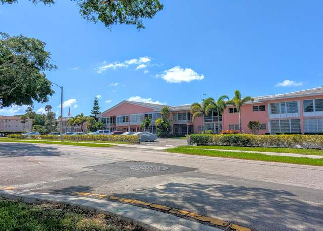 Property at 300 NE 20th St #3110, Boca Raton, FL 33431, 1 bed, 1 bath