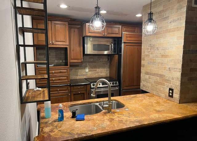 Property at 4736 Walden Cir #12, Orlando, FL 32811, 1 bed, 1 bath