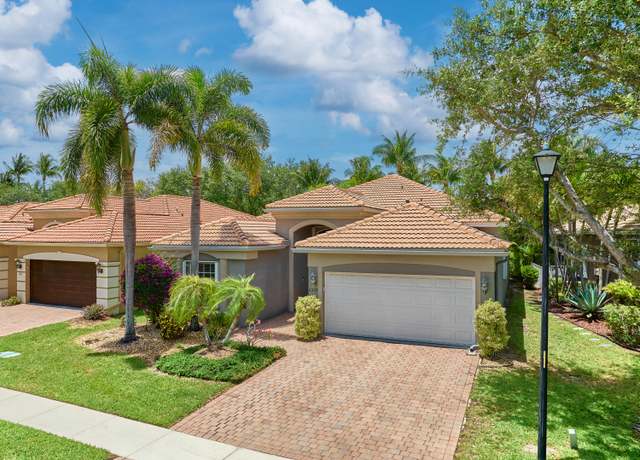 Property at 6989 Pisano Dr, Lake Worth, FL 33467, 4 beds, 2.5 baths