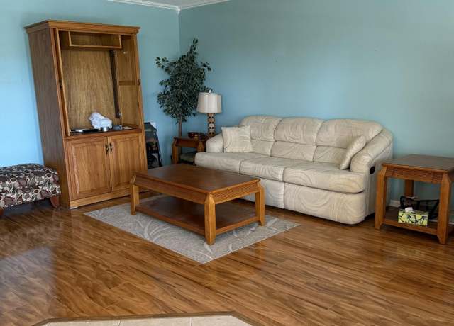 Property at 3007 Yarmouth A, Boca Raton, FL 33434, 2 beds, 2 baths