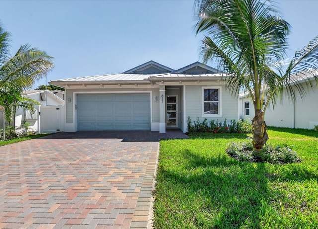 Property at 611 N Loxahatchee Dr, Jupiter, FL 33458, 4 beds, 3 baths