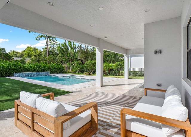 Property at 13450 Artisan Cir, Palm Beach Gardens, FL 33418, 5 beds, 4 baths
