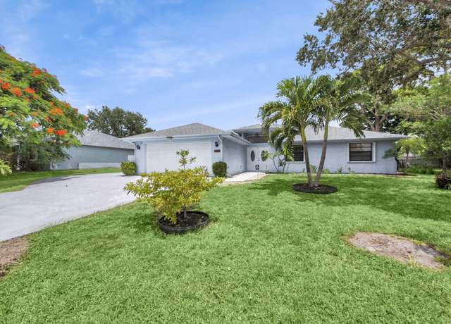 Property at 1961 SE Camilo St, Port Saint Lucie, FL 34952, 3 beds, 2 baths