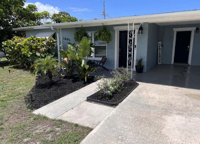 Property at 1691 NE South St, Jensen Beach, FL 34957, 3 beds, 2 baths