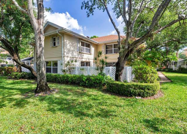 Property at 8142 Bridgewater Ct Unit 42c, Lake Clarke Shores, FL 33406, 2 beds, 2.5 baths