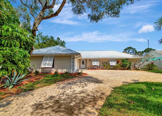 Property at 18395 SE County Line Rd, Tequesta, FL 33469, 3 beds, 2 baths