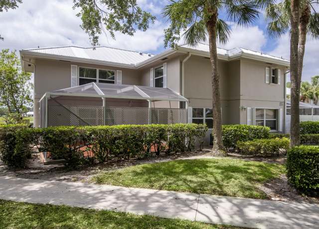 Property at 2271 SW Essex Ct, Palm City, FL 34990, 2 beds, 2.5 baths