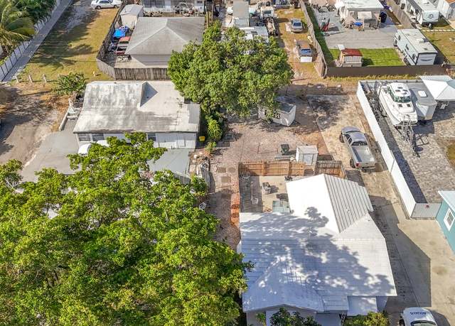 Property at 1101 N D St, Lake Worth Beach, FL 33460, 5 beds, 3 baths