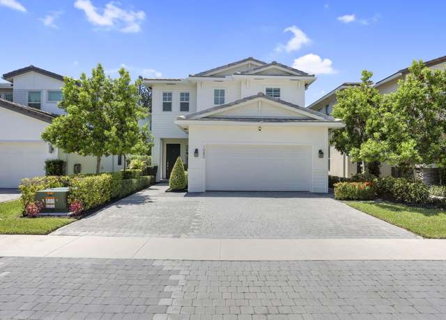 Property at 1080 Veleiros Blvd, Deerfield Beach, FL 33064, 4 beds, 2.5 baths