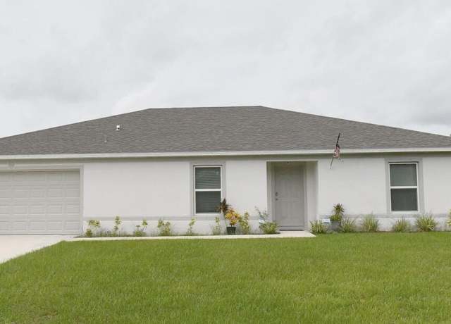 Property at 1938 SW Monterrey Ln, Port Saint Lucie, FL 34953, 4 beds, 2 baths