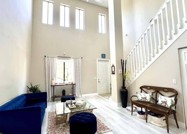 Property at 2422 Venetian Way, Boynton Beach, FL 33426, 3 beds, 2.5 baths