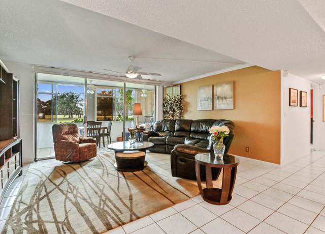 Property at 3286 Arcara Way #116, Lake Worth, FL 33467, 3 beds, 2 baths