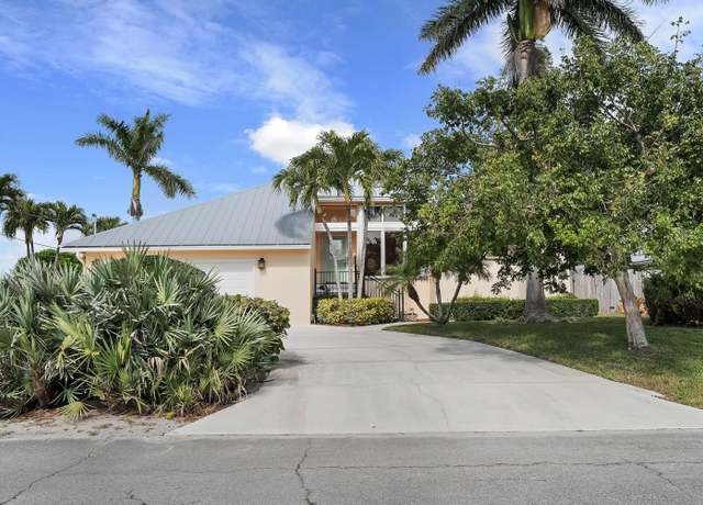 Property at 5105 SE Matousek St, Stuart, FL 34997, 3 beds, 2 baths