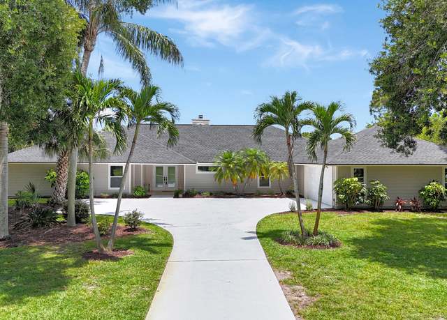 Property at 4365 SW Bimini Cir S, Palm City, FL 34990, 4 beds, 2.5 baths