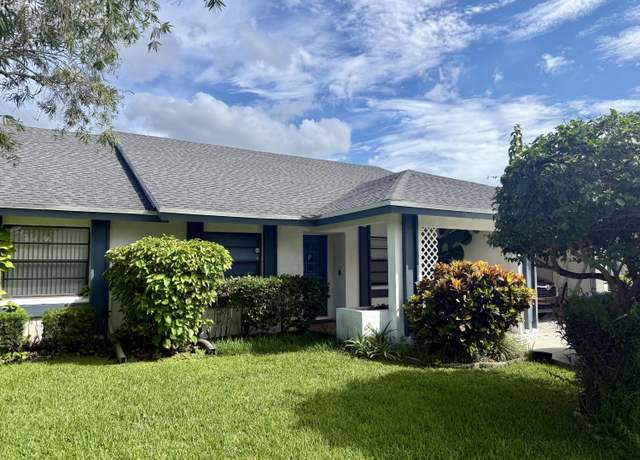Property at 12048 Suellen Cir, Wellington, FL 33414, 2 beds, 2 baths