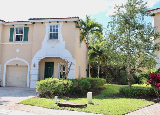 Property at 116 SW Otter Run Pl, Stuart, FL 34997, 3 beds, 2.5 baths