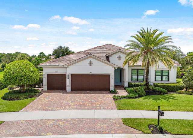 Property at 749 SW Sea Green St, Palm City, FL 34990, 4 beds, 3 baths