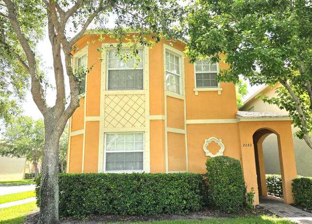 Property at 2049 SE June Park Dr, Port Saint Lucie, FL 34952, 3 beds, 2.5 baths